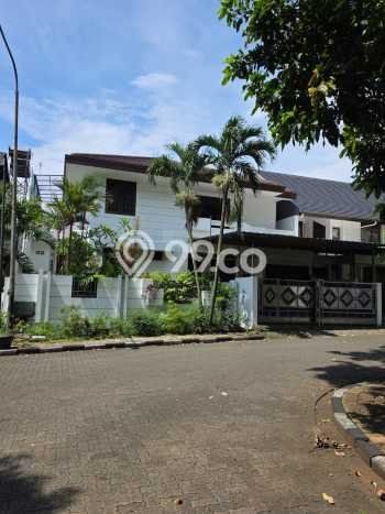 Rumah Eksklusif Siap Huni LT 300m2 di Cinere, Depok Rumah Eksklusif Siap Huni LT 300m2 di Cinere, Depok