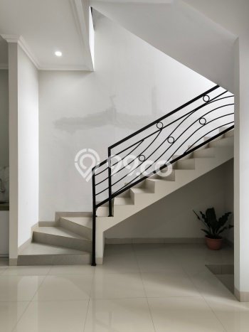 Hunian Cantik Modern Lb 135m2 di Cinere, Depok Hunian Cantik Modern Lb 135m2 di Cinere, Depok