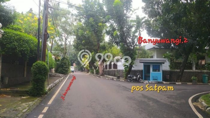 Siap Huni Hunian Elit 5 Kamar di Menteng Dekat ke Mana Pun Siap Huni Hunian Elit 5 Kamar di Menteng Dekat ke Mana Pun