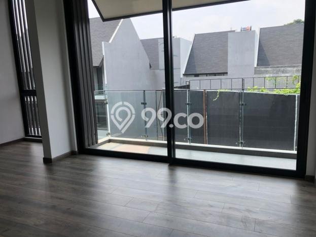 Jual Rumah Luas Elegan Dengan View Cantik di Lebak Bulus, Jakarta Selatan Jual Rumah Luas Elegan Dengan View Cantik di Lebak Bulus, Jakarta Selatan