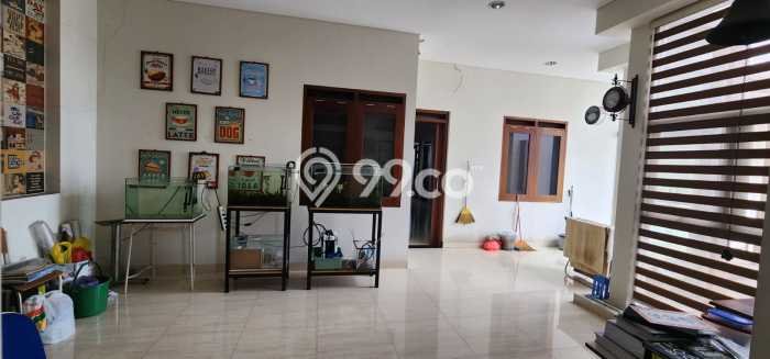 Jual Rumah Mewah Megah Dengan View Cantik di Taman Kopo Indah, Bandung Jual Rumah Mewah Megah Dengan View Cantik di Taman Kopo Indah, Bandung