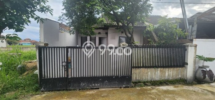 Rumah PREMIUM area Margaasih, Bandung, Luas 72m2m² LB 50m2m² KESEMPATAN TERBATAS! Rumah PREMIUM area Margaasih, Bandung, Luas 72m2m² LB 50m2m² KESEMPATAN TERBATAS!