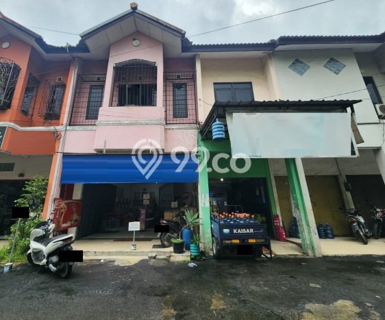 Ruko Dijual di Bandung LT 140m2 & LB 260m2 Lokasi Terbaik! Ruko Dijual di Bandung LT 140m2 & LB 260m2 Lokasi Terbaik!