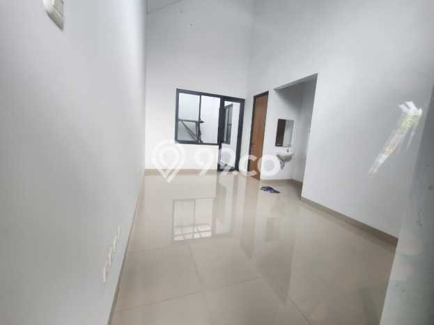 Rumah Minimalis 2 KT di Taman Kopo Indah Bandung Rumah Minimalis 2 KT di Taman Kopo Indah Bandung