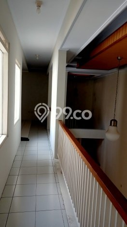 Disewakan! Rumah 4 Kamar Tidur &
2 Kamar Mandi di Cikutra, Bandung Disewakan! Rumah 4 Kamar Tidur &
2 Kamar Mandi di Cikutra, Bandung
