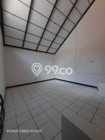 HUNIAN IMPIAN! Rumah di Cikutra, 3 KM, Free Macet, Luas 230m2m² LB 250m2m² HUNIAN IMPIAN! Rumah di Cikutra, 3 KM, Free Macet, Luas 230m2m² LB 250m2m²