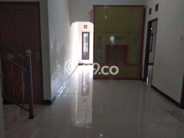 Disewakan Segera Rumah Kondisi Bagus di Area Batununggal, Bandung Disewakan Segera Rumah Kondisi Bagus di Area Batununggal, Bandung
