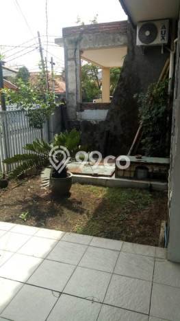 Jarang Ada! Rumah Sewa 4 Kamar Bagus Siap Huni Turangga Jarang Ada! Rumah Sewa 4 Kamar Bagus Siap Huni Turangga