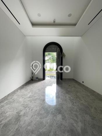 Hot Offer Hunian Premium Ideal dan Luas di Alam Sutera, Tangerang Hot Offer Hunian Premium Ideal dan Luas di Alam Sutera, Tangerang