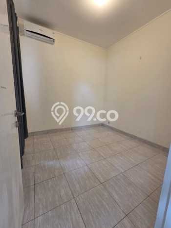 Disewakan! Rumah 3 Kamar Tidur &
2 Kamar Mandi di BSD, Tangerang Disewakan! Rumah 3 Kamar Tidur &
2 Kamar Mandi di BSD, Tangerang