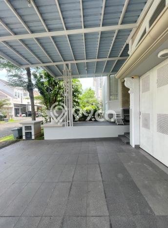 Dijual Rumah Mewah Megah Dengan View Cantik di BSD, Tangerang Dijual Rumah Mewah Megah Dengan View Cantik di BSD, Tangerang