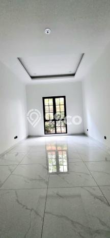 For Sale! Premium House LT 214m2 Desain Modern di BSD For Sale! Premium House LT 214m2 Desain Modern di BSD