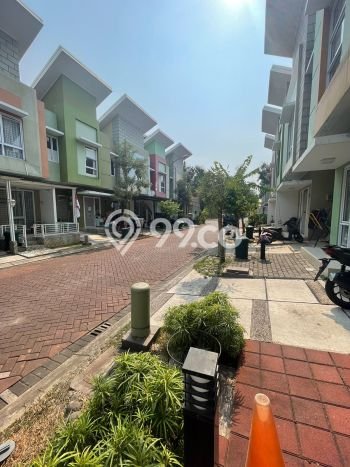 Rumah Disewakan Tangerang LT 48m2 LB 59m2 Kawasan Gading Serpong Rumah Disewakan Tangerang LT 48m2 LB 59m2 Kawasan Gading Serpong