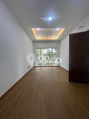 Rumah Mewah Akses Mudah di Tangerang Semi Furnished Rumah Mewah Akses Mudah di Tangerang Semi Furnished