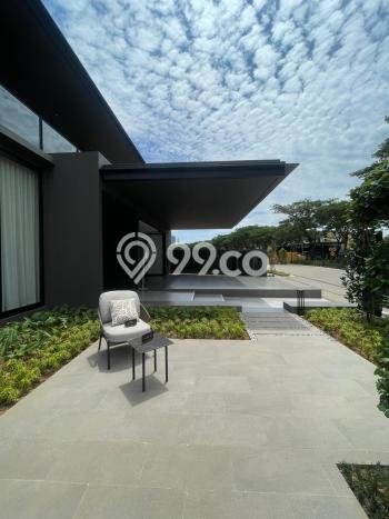 Rumah Elit LB 744m2 Siap Huni Desain Elegan di BSD, Tangerang Rumah Elit LB 744m2 Siap Huni Desain Elegan di BSD, Tangerang
