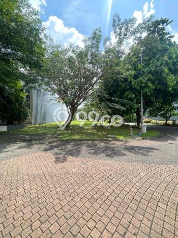Lahan Dijual Lokasi Strategis di Tangerang dengan Luas 650m2 Lahan Dijual Lokasi Strategis di Tangerang dengan Luas 650m2