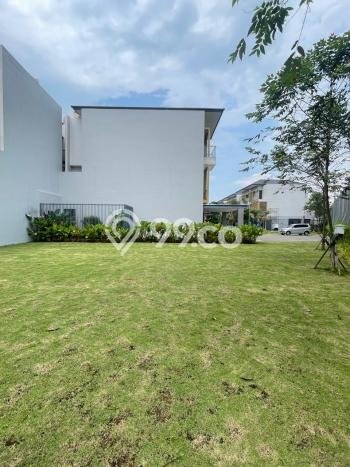 Rumah Mewah LB 255m2 Siap Huni Desain Elegan di BSD, Tangerang Rumah Mewah LB 255m2 Siap Huni Desain Elegan di BSD, Tangerang