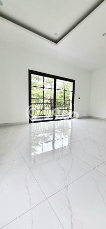 For Sale! Premium House LT 214m2 Desain Modern di BSD For Sale! Premium House LT 214m2 Desain Modern di BSD