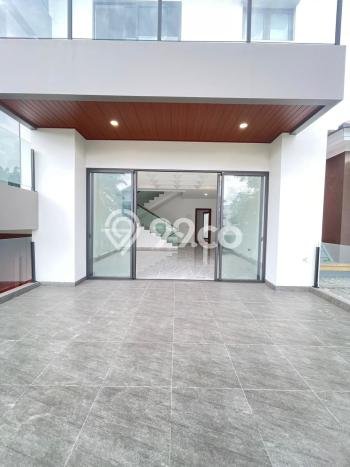 Hunian Eksklusif Dijual LT 307m2 di BSD, Tangerang Selatan Hunian Eksklusif Dijual LT 307m2 di BSD, Tangerang Selatan