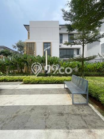 Jual Rumah Mewah Elegan Dengan View Eksklusif di BSD, Tangerang Jual Rumah Mewah Elegan Dengan View Eksklusif di BSD, Tangerang