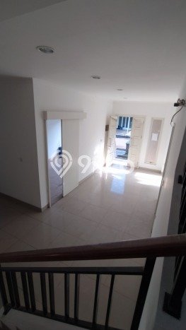 For Sale! Luxury House LT 148m2 Desain Modern di Gading Serpong For Sale! Luxury House LT 148m2 Desain Modern di Gading Serpong