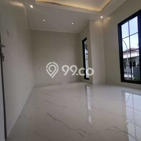 Dijual Rumah Premium dengan Fasilitas Sekitar Komplit di BSD, Tangerang Selatan Dijual Rumah Premium dengan Fasilitas Sekitar Komplit di BSD, Tangerang Selatan