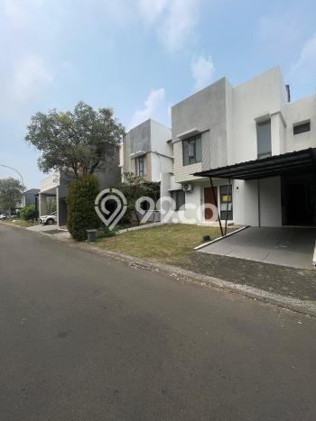 Rumah Elit Modern Tanpa Renovasi di BSD Tangerang Rumah Elit Modern Tanpa Renovasi di BSD Tangerang