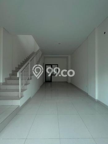 Ruko Dijual Lokasi Emas di BSD Luas 80m2 Ruko Dijual Lokasi Emas di BSD Luas 80m2