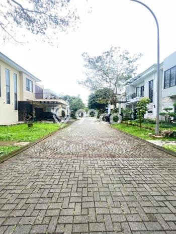 Hunian Super Elit dengan Akses Paling Strategis di BSD, Tangerang Hunian Super Elit dengan Akses Paling Strategis di BSD, Tangerang