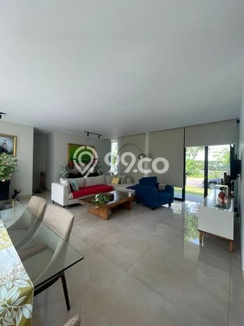 Best Deal Hunian Mewah Ideal dan Luas di BSD, Tangerang Selatan Best Deal Hunian Mewah Ideal dan Luas di BSD, Tangerang Selatan
