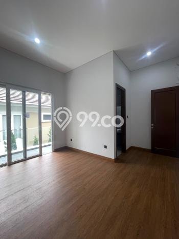 Rumah Mewah Akses Mudah di Tangerang Semi Furnished Rumah Mewah Akses Mudah di Tangerang Semi Furnished