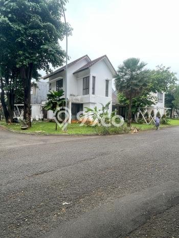 Jual Rumah Mewah Megah Dengan View Cantik di BSD, Tangerang Jual Rumah Mewah Megah Dengan View Cantik di BSD, Tangerang