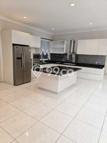 For Sale! Luxury House LT 625m2 Desain Elegan di BSD For Sale! Luxury House LT 625m2 Desain Elegan di BSD
