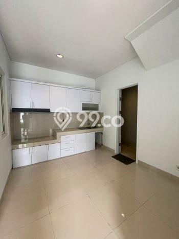 For Sale Rumah 3 Kamar Lokasi Ideal Bagus dan Strategis di BSD For Sale Rumah 3 Kamar Lokasi Ideal Bagus dan Strategis di BSD