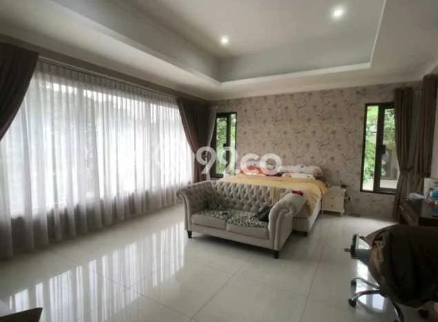 Best Deal Hunian Mewah Ideal dan Luas di BSD, Tangerang Selatan Best Deal Hunian Mewah Ideal dan Luas di BSD, Tangerang Selatan