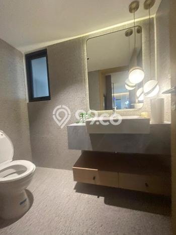 Jual Rumah Luas Elegan Dengan View Cantik di BSD, Tangerang Jual Rumah Luas Elegan Dengan View Cantik di BSD, Tangerang