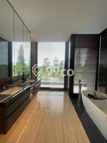 LOKASI TERBAIK! Vila di BSD, Area 1024m2m², Area Premium dengan jalan bagus LOKASI TERBAIK! Vila di BSD, Area 1024m2m², Area Premium dengan jalan bagus