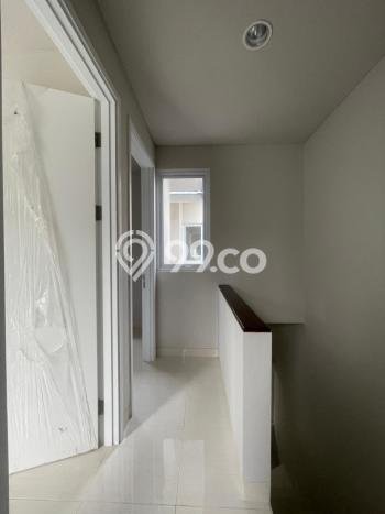 Rumah Modern 2 KT di BSD Tangerang Unfurnished Rumah Modern 2 KT di BSD Tangerang Unfurnished