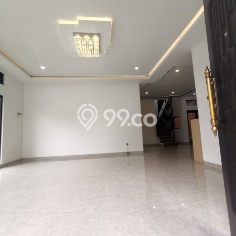 Dijual Rumah Premium dengan Fasilitas Sekitar Komplit di BSD, Tangerang Selatan Dijual Rumah Premium dengan Fasilitas Sekitar Komplit di BSD, Tangerang Selatan
