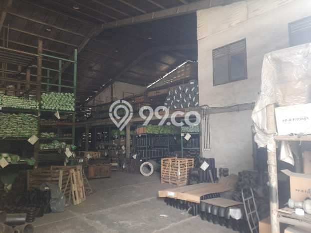 Lokasi Strategis! Dijual Gudang Bisnis di Tangerang, Tangerang Kondisi Bagus Lokasi Strategis! Dijual Gudang Bisnis di Tangerang, Tangerang Kondisi Bagus