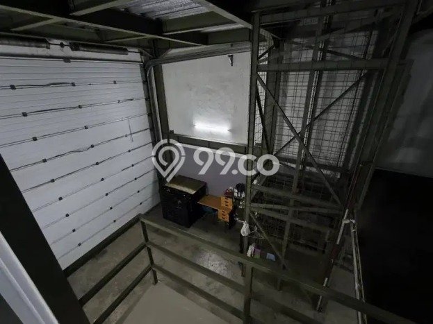 Gudang Usaha Dijual di Cakung Jakarta Timur LT 324m2 & LB 756m2 Gudang Usaha Dijual di Cakung Jakarta Timur LT 324m2 & LB 756m2