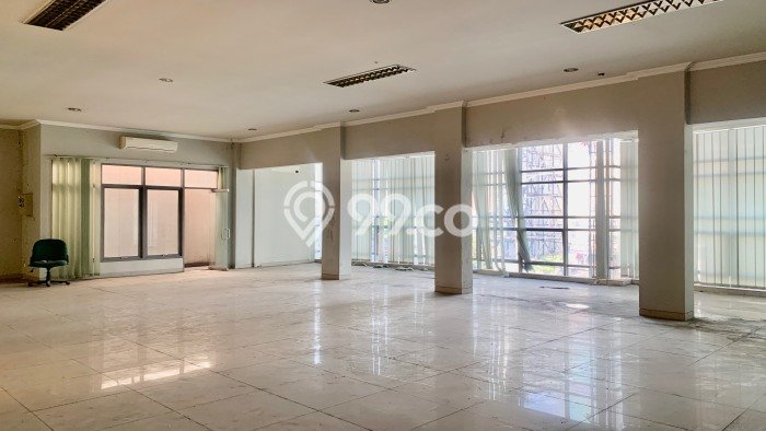 PRIME LOCATION! Komersial di Semarang Tengah, Luas 960m2m², Kawasan Ramai, Ready Pakai PRIME LOCATION! Komersial di Semarang Tengah, Luas 960m2m², Kawasan Ramai, Ready Pakai