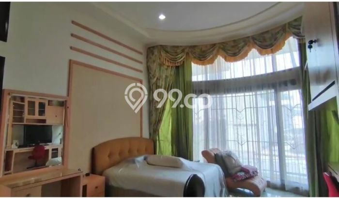 PROMO SPESIAL! Jual Rumah Premium area Semarang Tengah, Semarang, Luas Tanah 774m2m² LB 1248m2m² PROMO SPESIAL! Jual Rumah Premium area Semarang Tengah, Semarang, Luas Tanah 774m2m² LB 1248m2m²