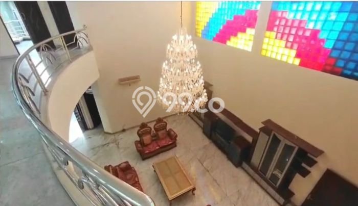 PROMO SPESIAL! Jual Rumah Premium area Semarang Tengah, Semarang, Luas Tanah 774m2m² LB 1248m2m² PROMO SPESIAL! Jual Rumah Premium area Semarang Tengah, Semarang, Luas Tanah 774m2m² LB 1248m2m²