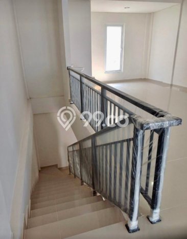 Untuk Disewa Ruko di Semarang Tengah Semarang LT 110m2, LB 100m2 Untuk Disewa Ruko di Semarang Tengah Semarang LT 110m2, LB 100m2