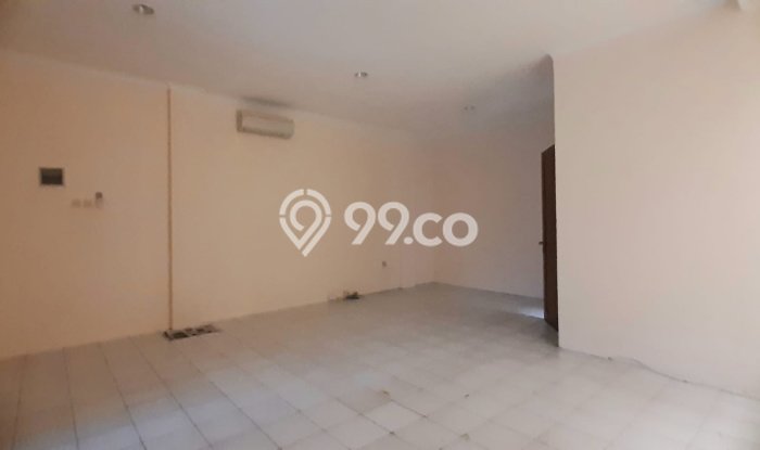Ruko Area Komersial Kawasan Semarang Tengah, Luas 300m2m², Jalan Raya Ruko Area Komersial Kawasan Semarang Tengah, Luas 300m2m², Jalan Raya