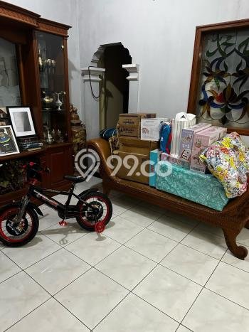 Dijual Rumah Premium dengan Fasilitas Sekitar Komplit di Banyumanik, Semarang Dijual Rumah Premium dengan Fasilitas Sekitar Komplit di Banyumanik, Semarang