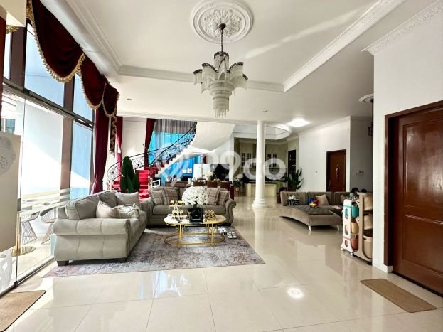 Dijual Rumah Premium dengan Fasilitas Sekitar Lengkap di Tembalang, Semarang Dijual Rumah Premium dengan Fasilitas Sekitar Lengkap di Tembalang, Semarang