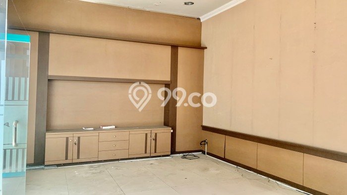 PRIME LOCATION! Komersial di Semarang Tengah, Luas 960m2m², Kawasan Ramai, Ready Pakai PRIME LOCATION! Komersial di Semarang Tengah, Luas 960m2m², Kawasan Ramai, Ready Pakai