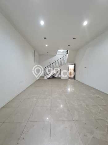 AREA BISNIS! Ruko Kawasan Solo Baru, Luas 100m², Area Premium AREA BISNIS! Ruko Kawasan Solo Baru, Luas 100m², Area Premium